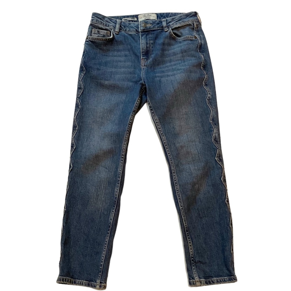 Fat Face Women's Cropped Jeans in Blue with Scallop Side Trim